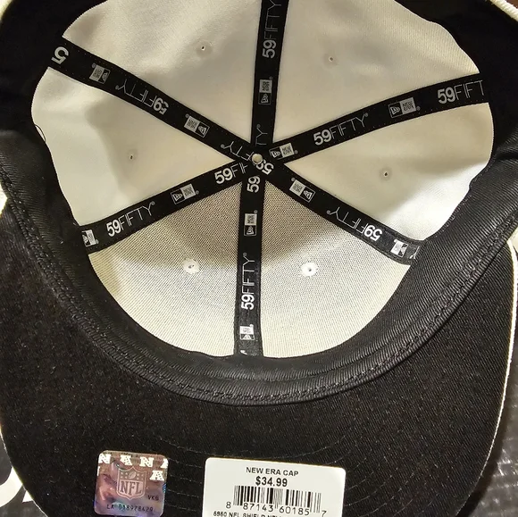 COPY - New Era fitted cap - Picture 3 of 3